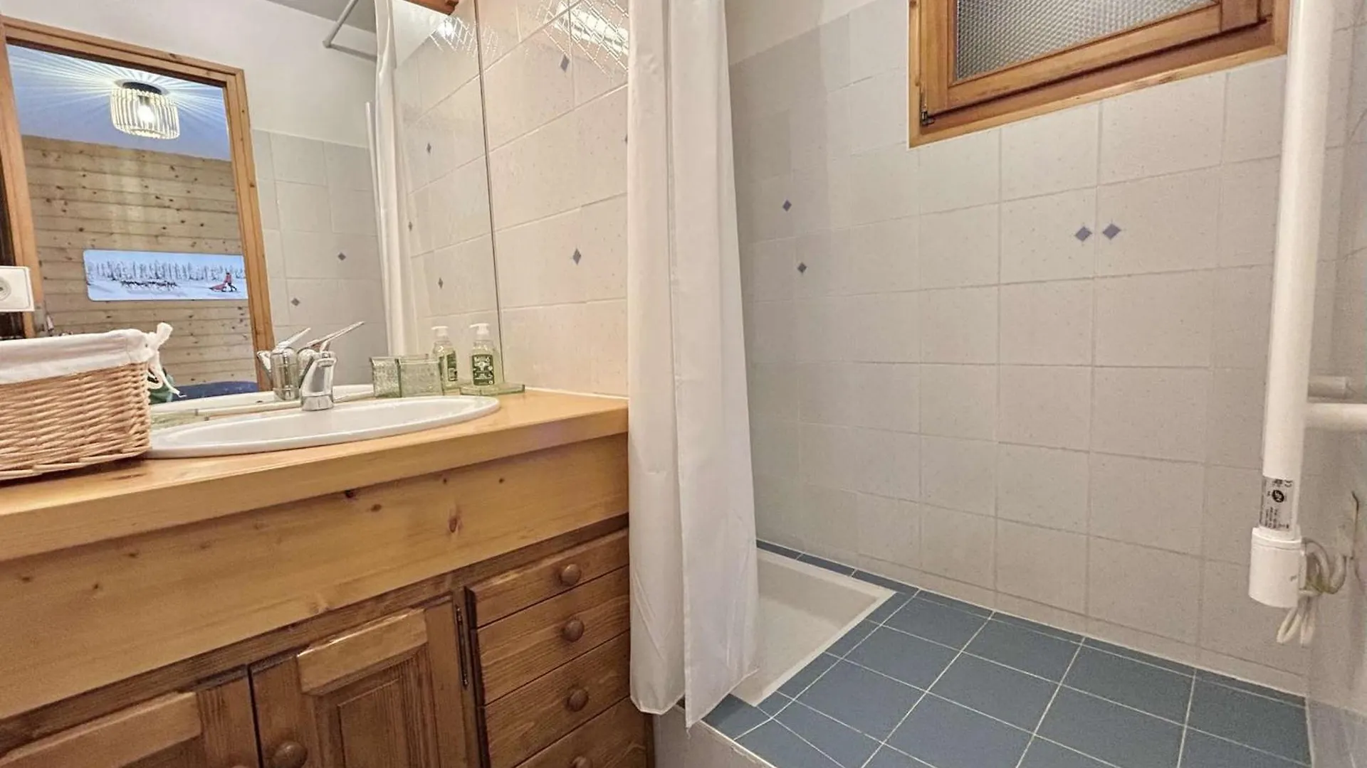 Lejlighed Charmant Appartement 3 Pieces, Jardin, Parking Et Wifi A Demi-Quartier - Fr-1-597-187 Frankrig